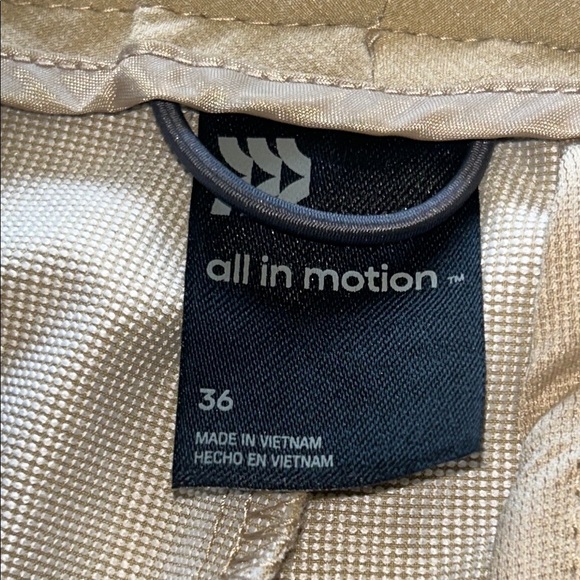 All in Motion Men's Beige Athletic Shorts Size 36 - Picture 9 of 14